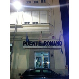 Hostal Puente Romano