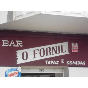 Bar Restaurante O FORNIL, en Cariño